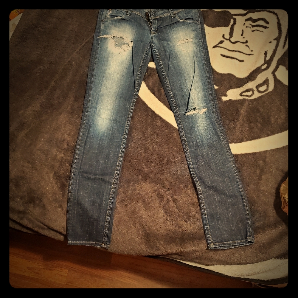 A pair of Hudson jeans ..